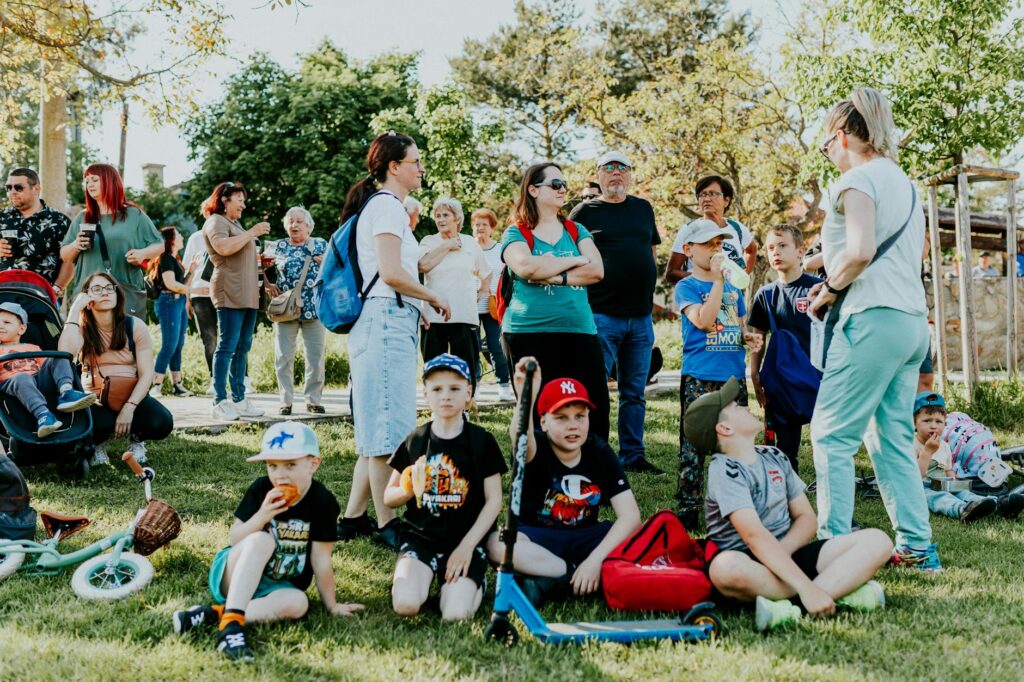 A community event showcasing resources for grandfamilies in Utah. — Grandfamilies benefits Utah