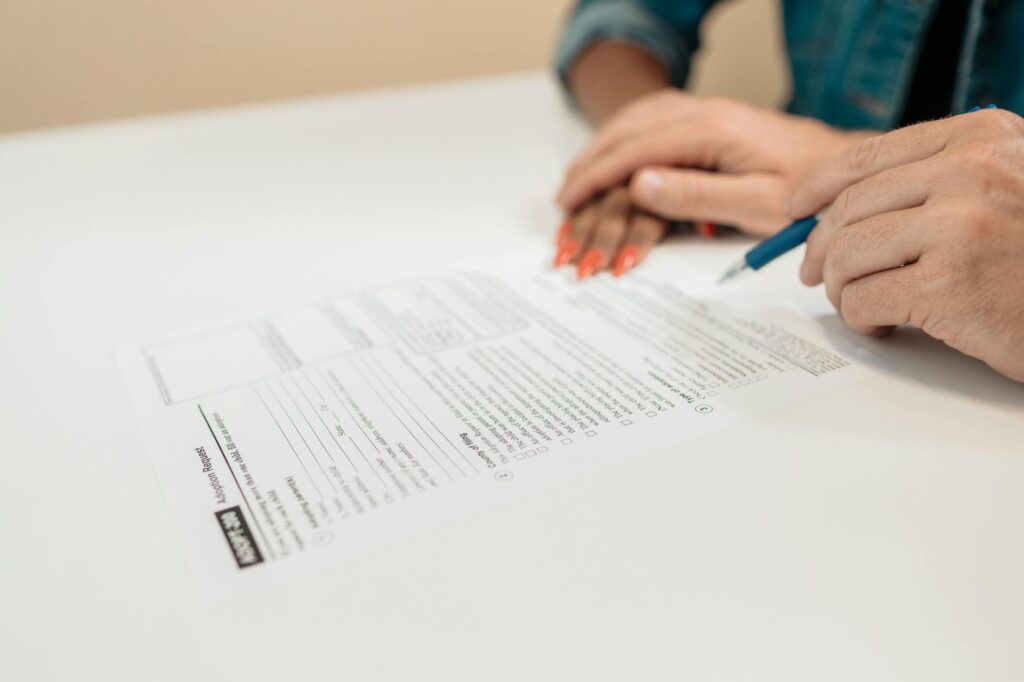 A diagram illustrating the legal process for grandparent custody in Utah — grandparent custody laws Utah