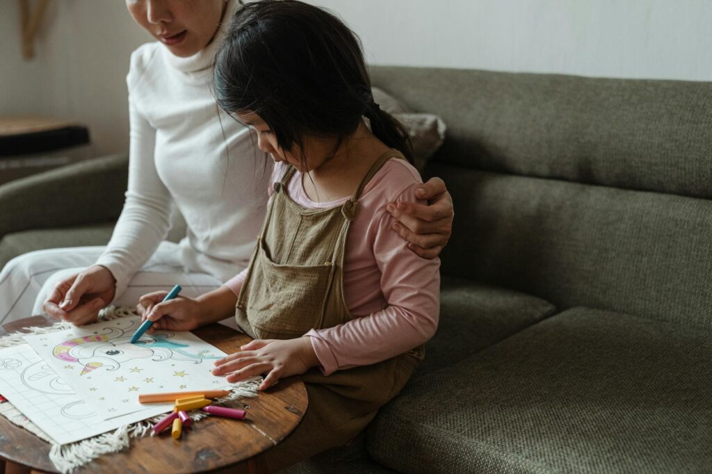 A visual guide on the stages of adjusting to divorce for children — adjusting grandchildren divorce