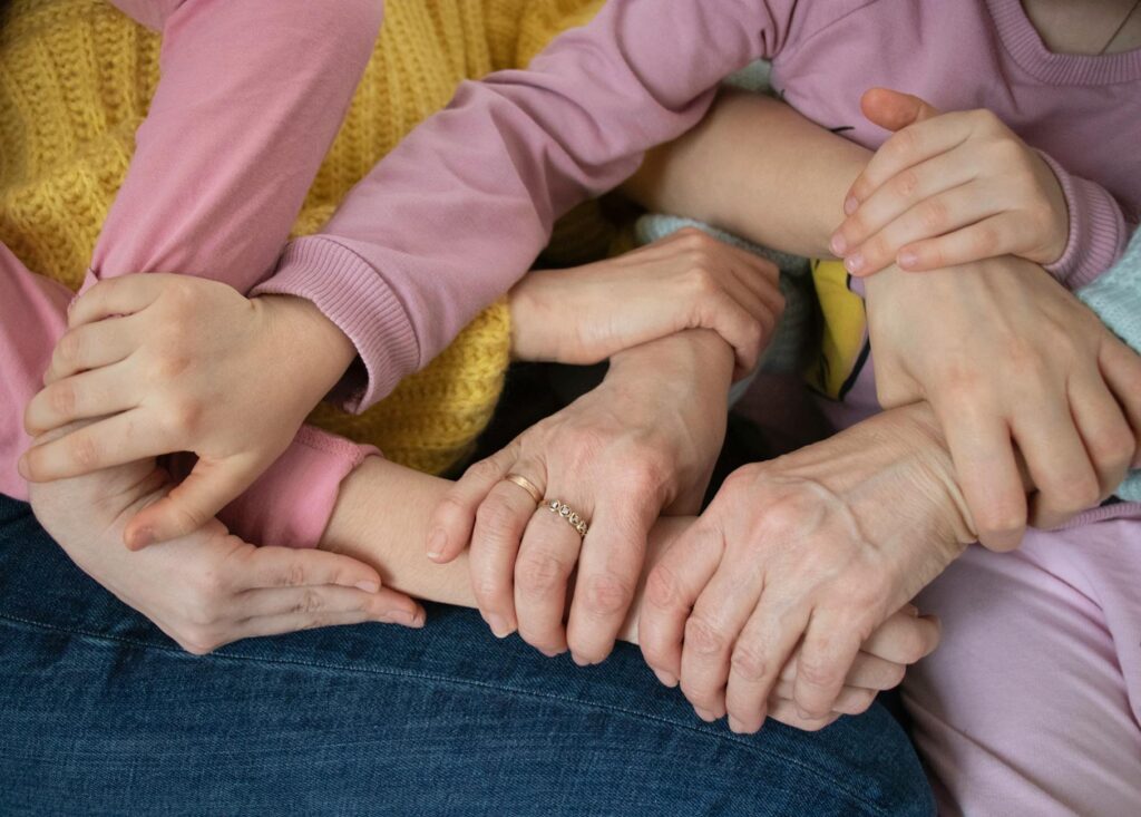 support network for grand families