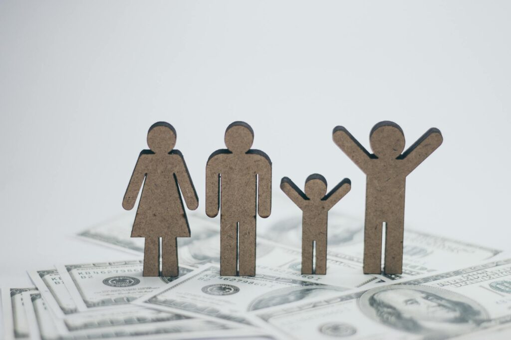 A chart showing financial assistance programs available for grand families in Utah. — Grand Families Utah
