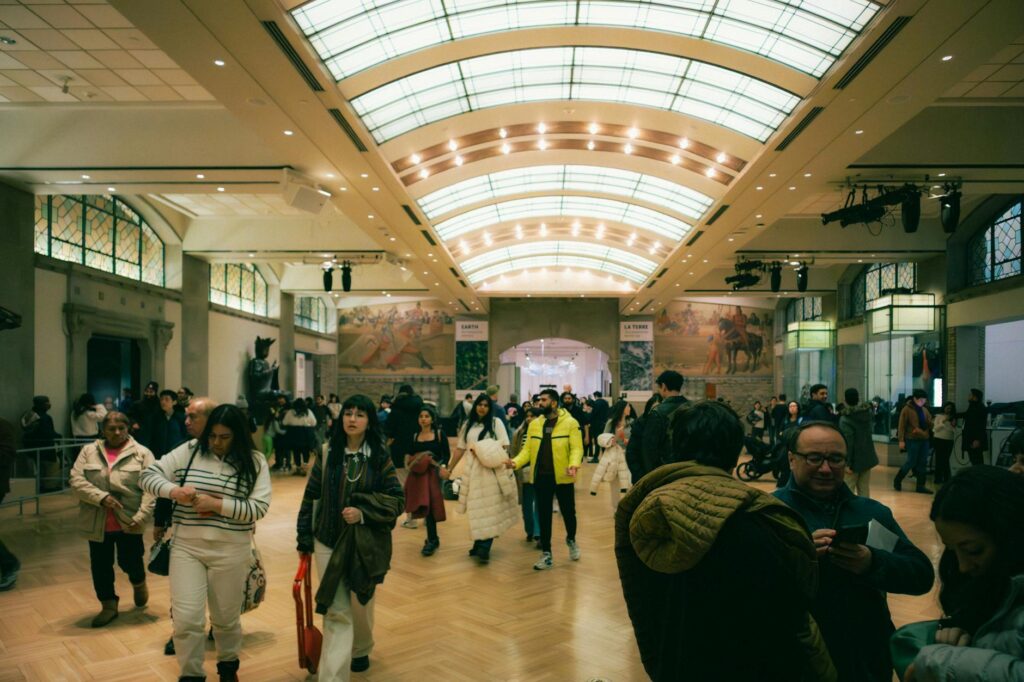 A cozy indoor scene of a grandfamily enjoying a museum visit or cultural event in Utah. — grandfamilies events Utah